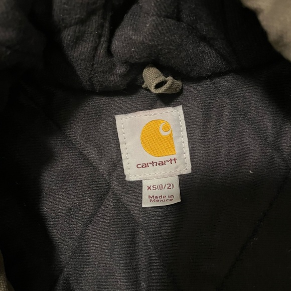 Green Carhartt Jacket - Picture 4 of 5